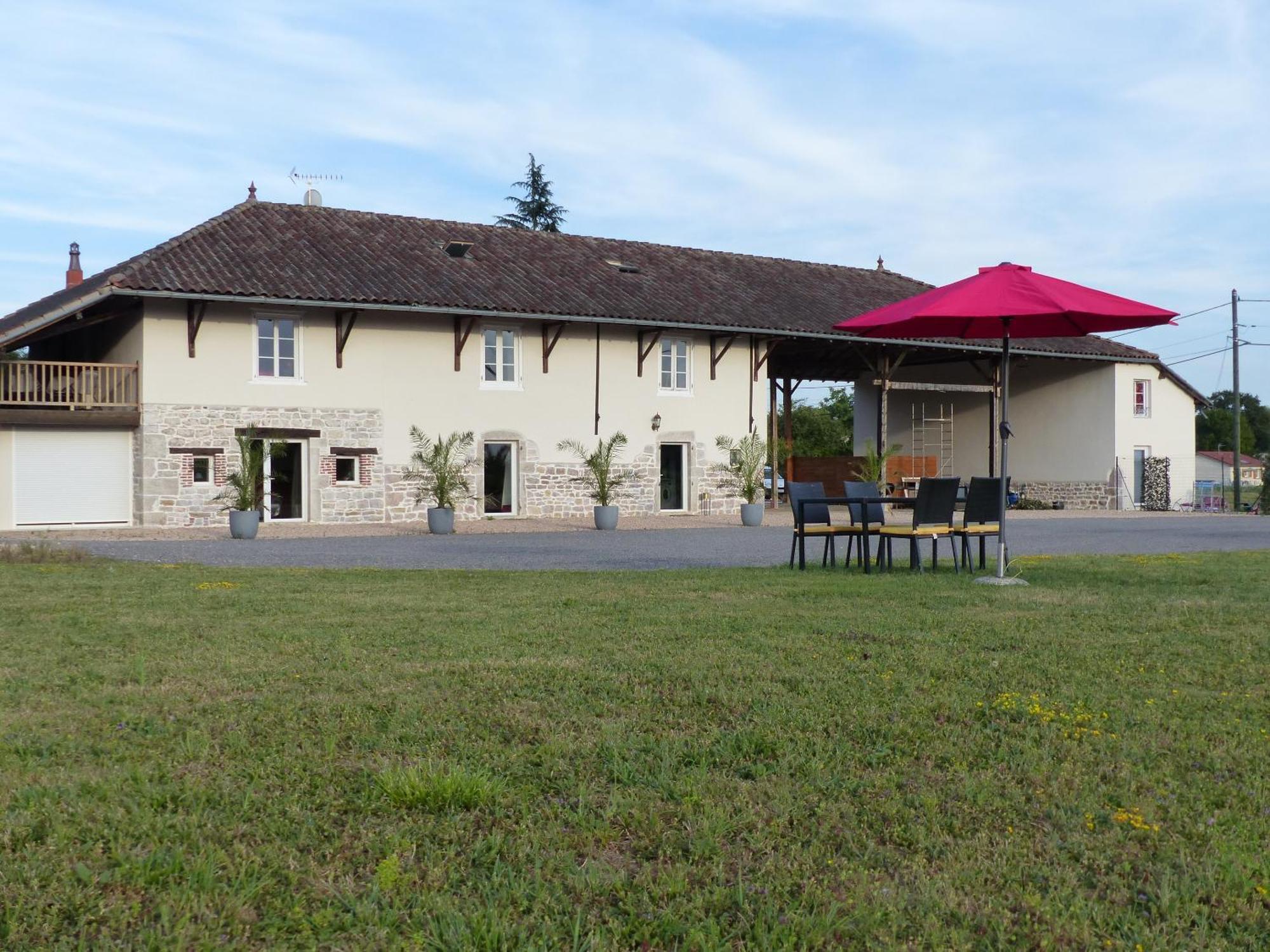 Gites Domaine De La Rochere Domsure Dış mekan fotoğraf